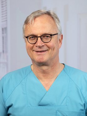 Dr. med. Manfred  Krieger