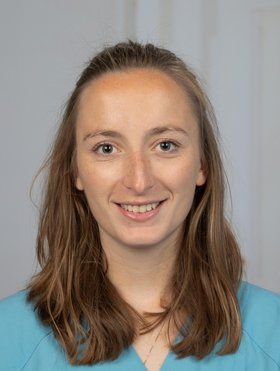 Dr. Jennifer  Schenk